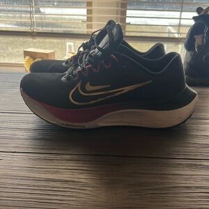 Nike Zoom Fly 5
